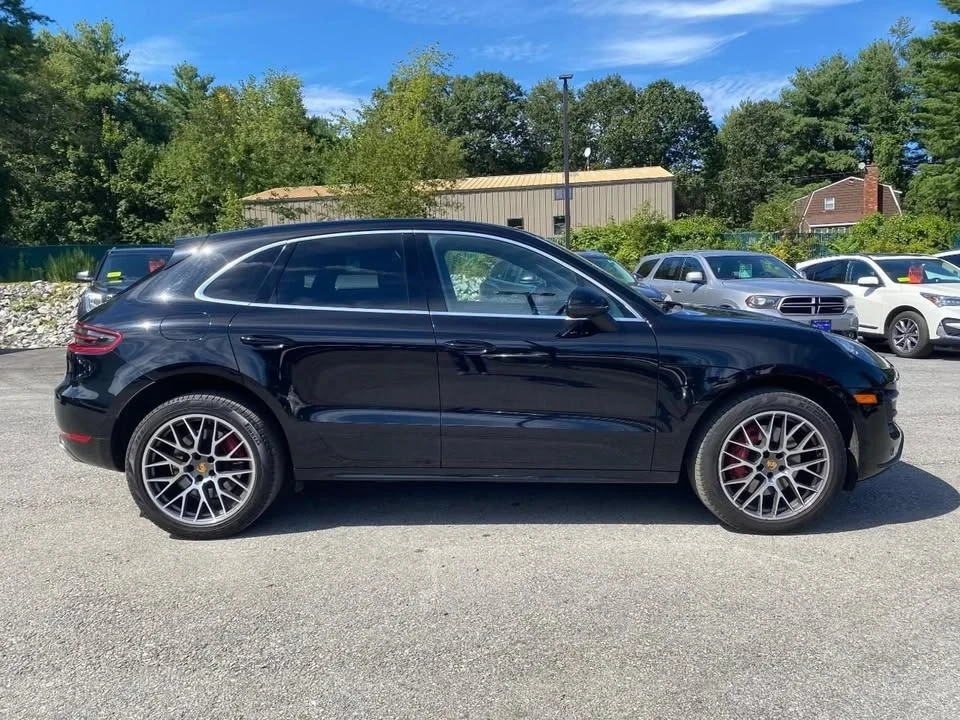 2018 Porsche Macan - Image 15 of 20