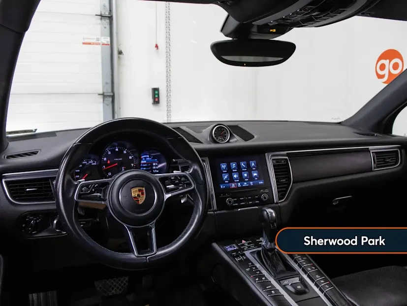 2018 Porsche Macan - Image 5 of 6