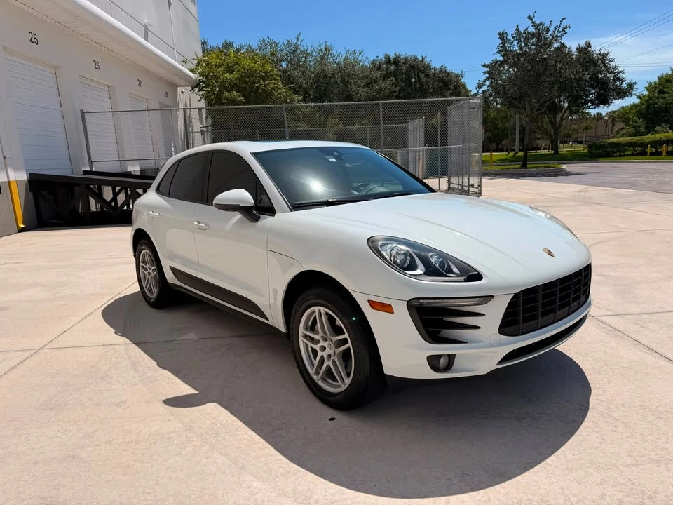2018 Porsche Macan - Image 5 of 10