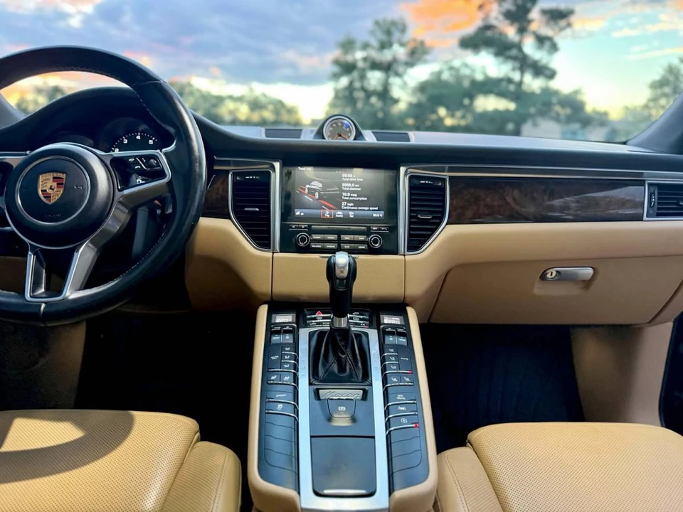2018 Porsche Macan S - Image 6 of 12