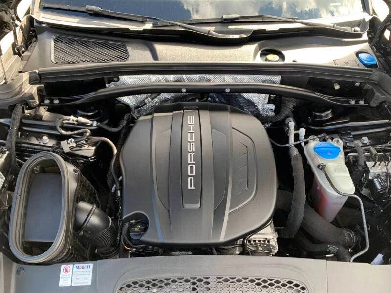 2018 Porsche Macan - Image 13 of 13