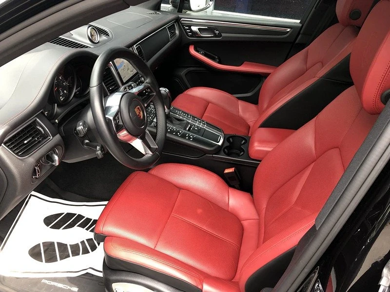 2018 Porsche Macan - Image 10 of 20