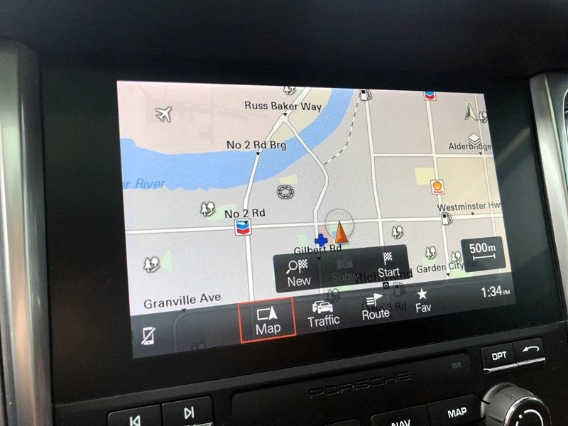 2018 Porsche Macan - Image 18 of 19