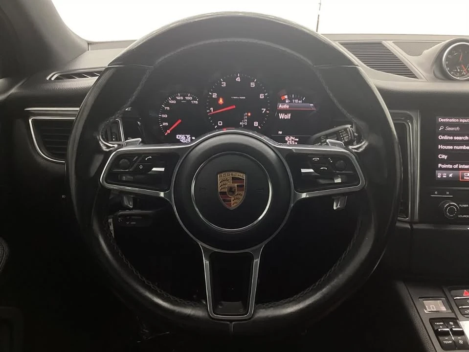 2018 Porsche Macan - Image 12 of 20