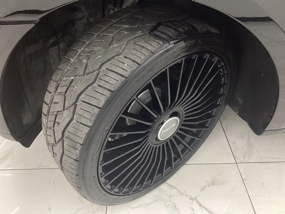 2018 Porsche Macan - Image 20 of 20