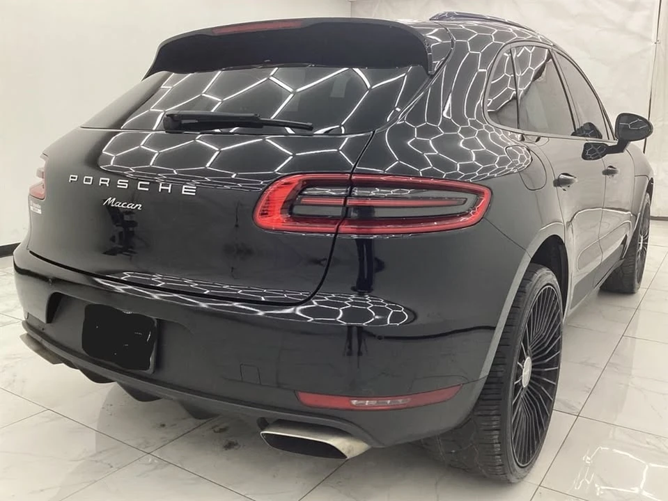 2018 Porsche Macan - Image 6 of 20