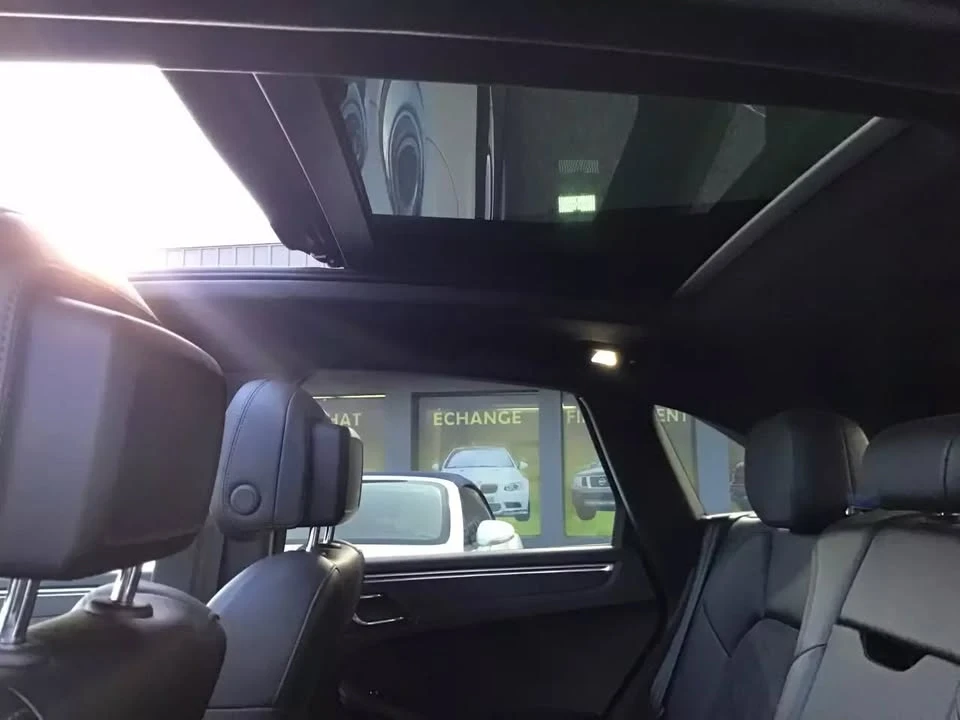 2018 Porsche Macan - Image 18 of 20