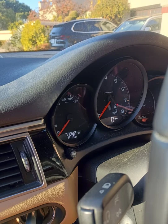 2018 Porsche Macan - Image 7 of 14