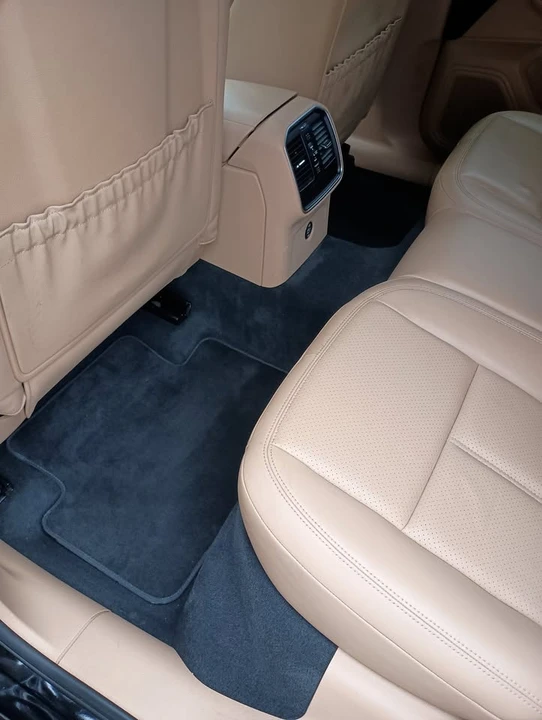 2018 Porsche Macan - Image 10 of 14