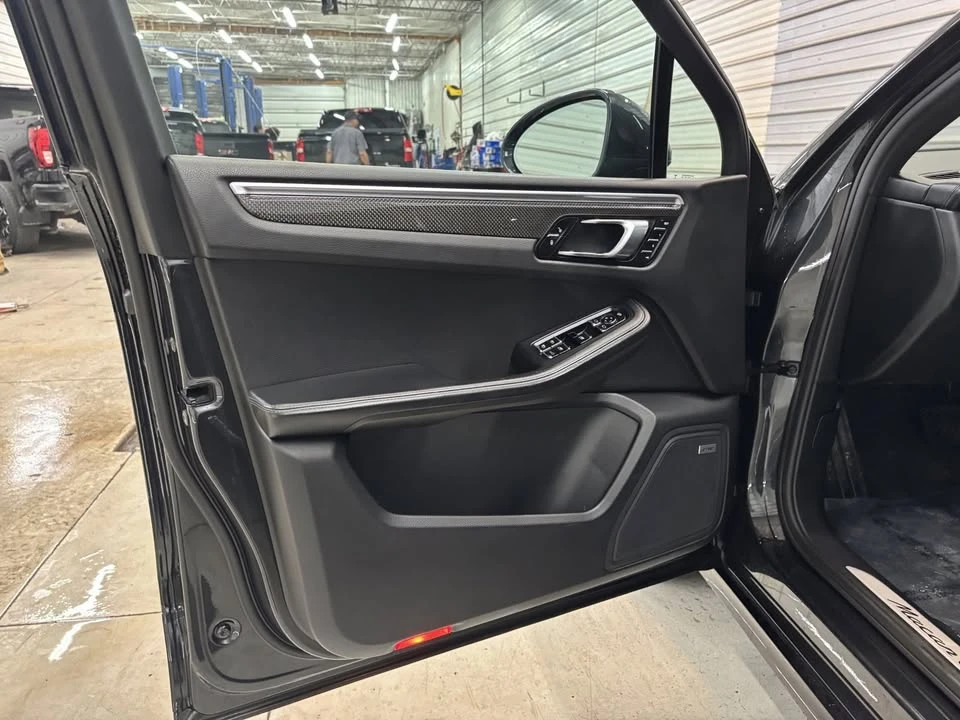 2018 Porsche Macan GTS - Image 11 of 20