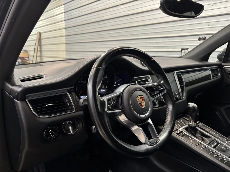 2018 Porsche Macan GTS - Image 14 of 20