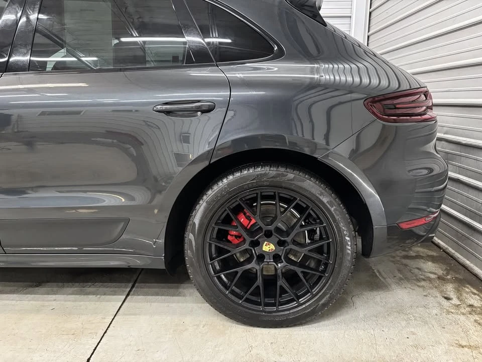 2018 Porsche Macan GTS - Image 8 of 20
