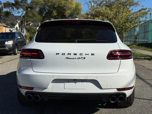 2018 Porsche Macan GTS - Image 6 of 11