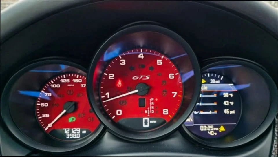 2018 Porsche Macan GTS - Image 16 of 19