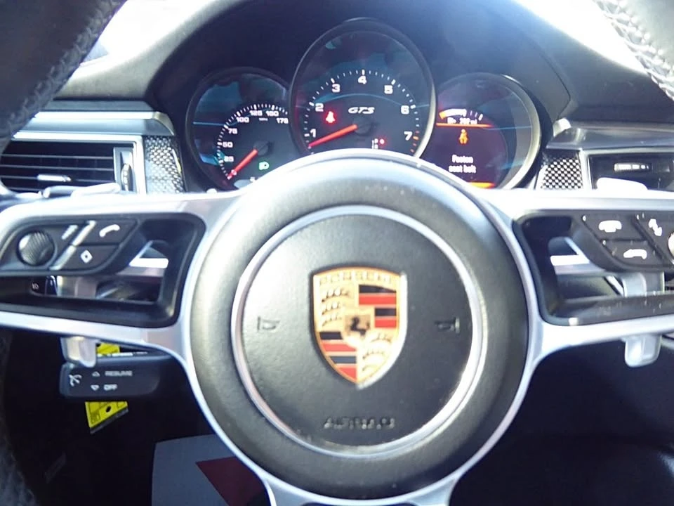 2018 Porsche Macan GTS - Image 11 of 19