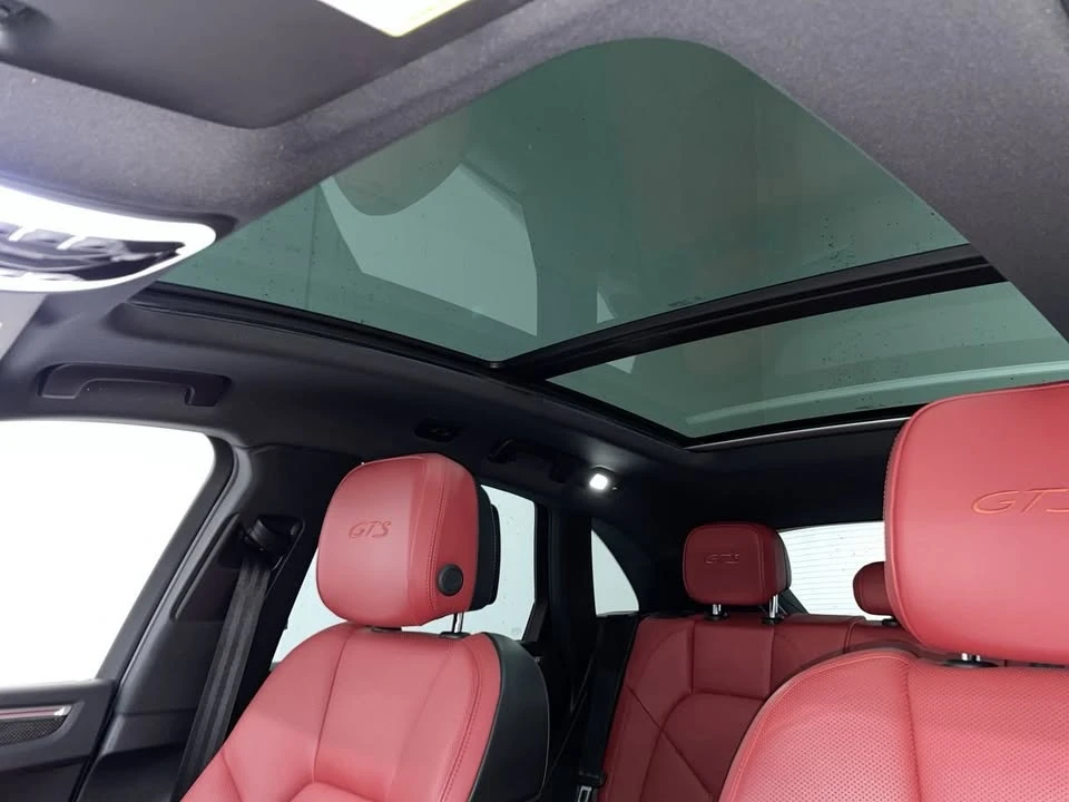 2018 Porsche Macan GTS - Image 17 of 20