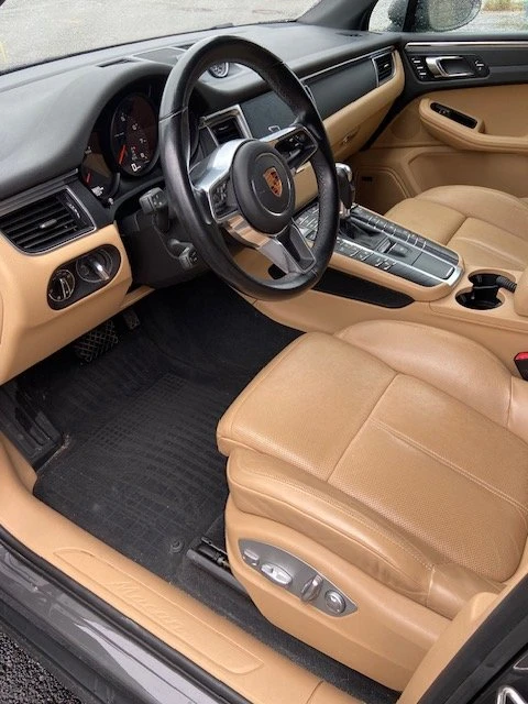 2018 Porsche Macan - Image 5 of 8