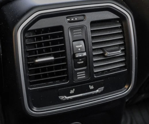 2018 Porsche Macan S - Image 13 of 15