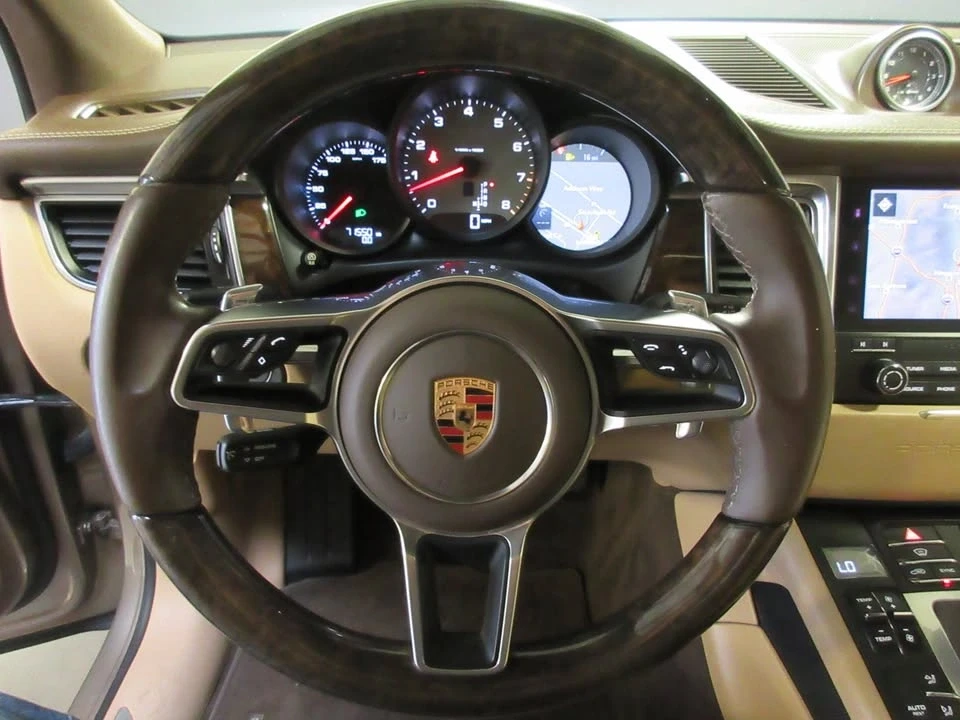2018 Porsche Macan S - Image 15 of 19