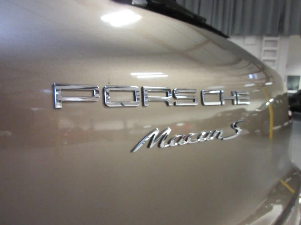 2018 Porsche Macan S - Image 8 of 19