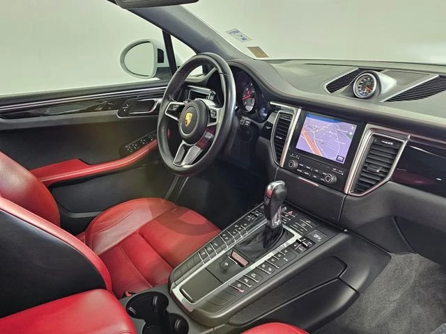 2018 Porsche Macan S - Image 6 of 10