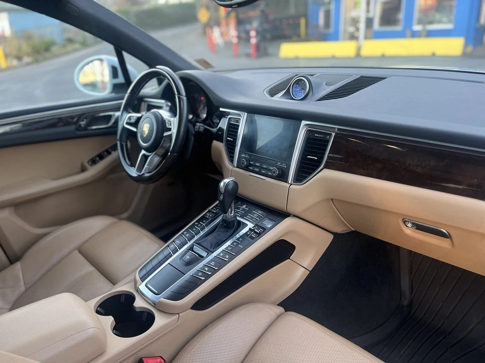 2018 Porsche Macan S - Image 9 of 19