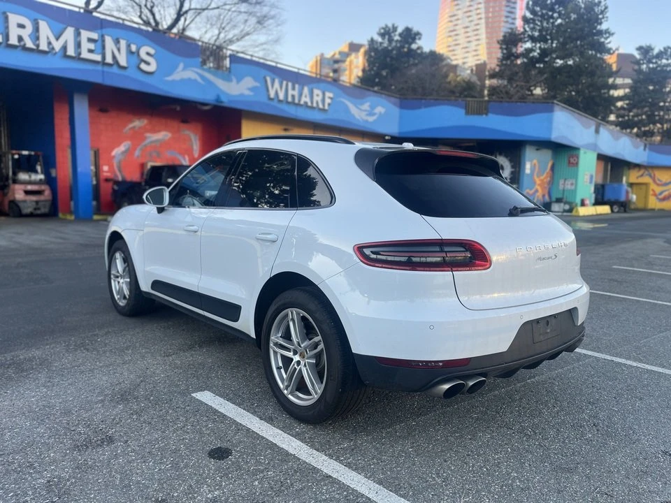 2018 Porsche Macan S - Image 15 of 19
