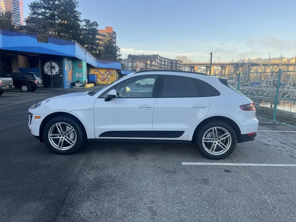 2018 Porsche Macan S - Image 14 of 19