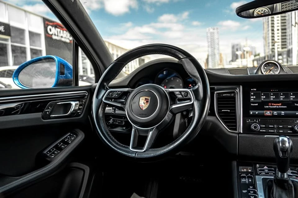 2018 Porsche Macan S - Image 13 of 19