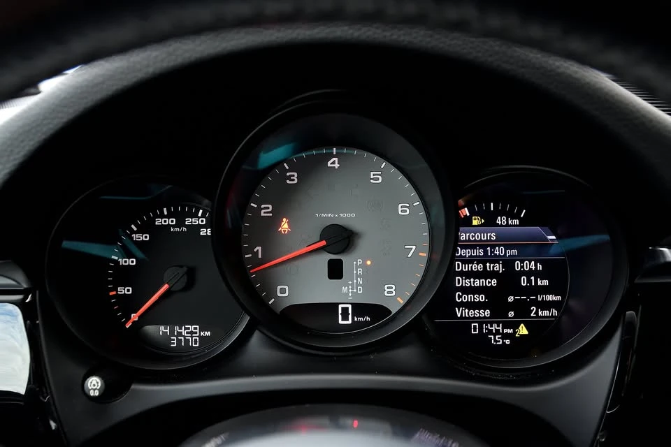 2018 Porsche Macan S - Image 11 of 20