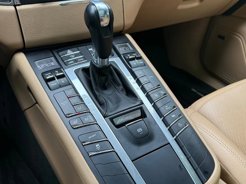 2018 Porsche Macan S - Image 14 of 18