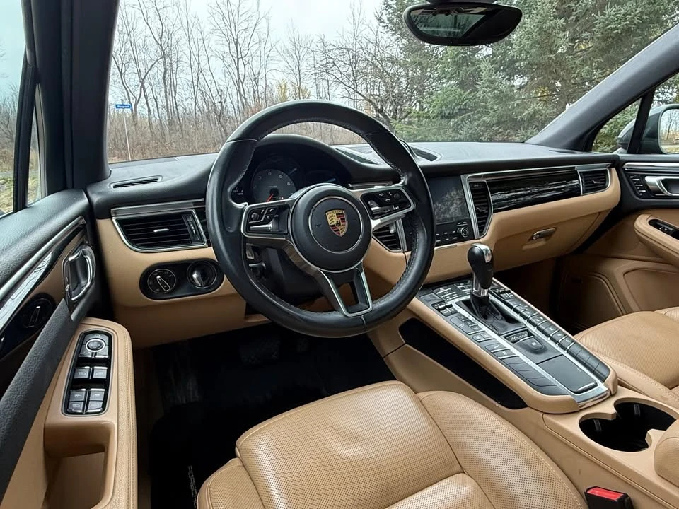 2018 Porsche Macan S - Image 9 of 18