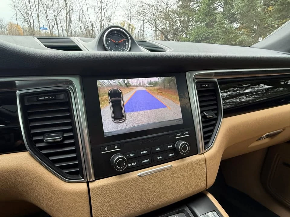2018 Porsche Macan S - Image 13 of 18