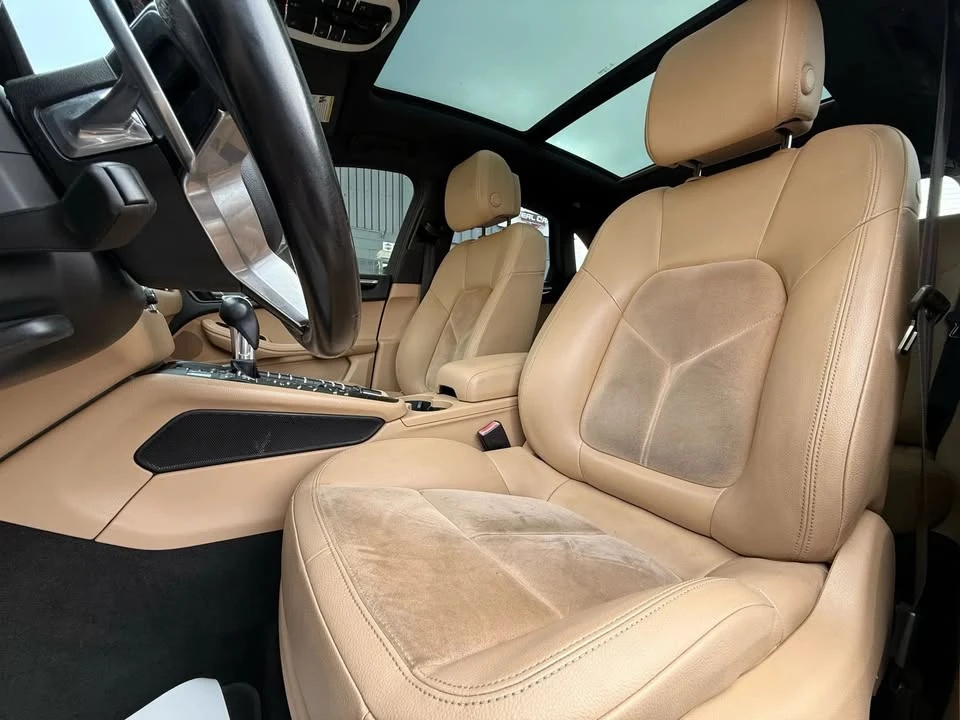 2018 Porsche Macan GTS - Image 12 of 20