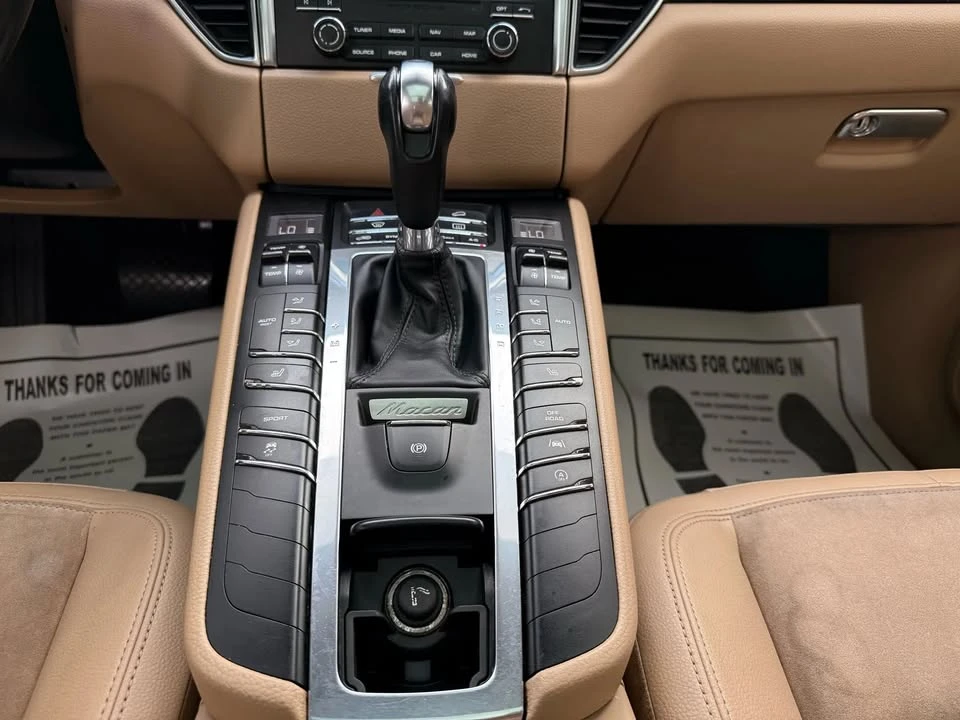 2018 Porsche Macan GTS - Image 9 of 20