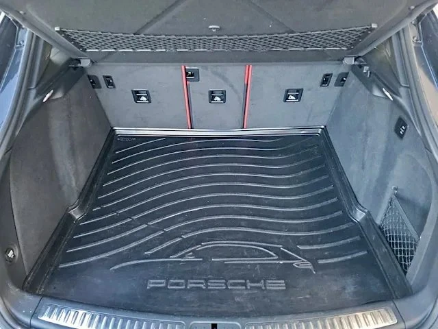 2018 Porsche Macan - Image 13 of 13