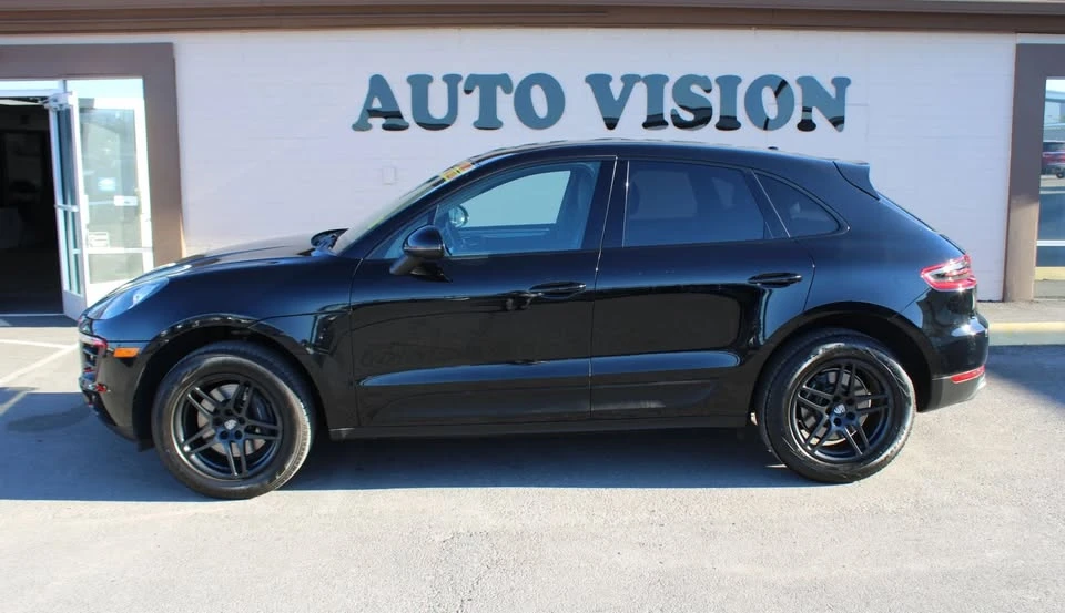 2018 Porsche Macan Turbo - Image 5 of 18