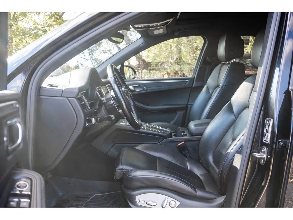 2018 Porsche Macan - Image 6 of 17