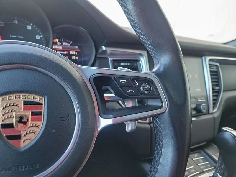 2018 Porsche Macan S - Image 10 of 20