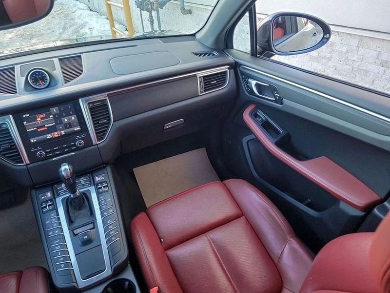 2018 Porsche Macan S - Image 19 of 20
