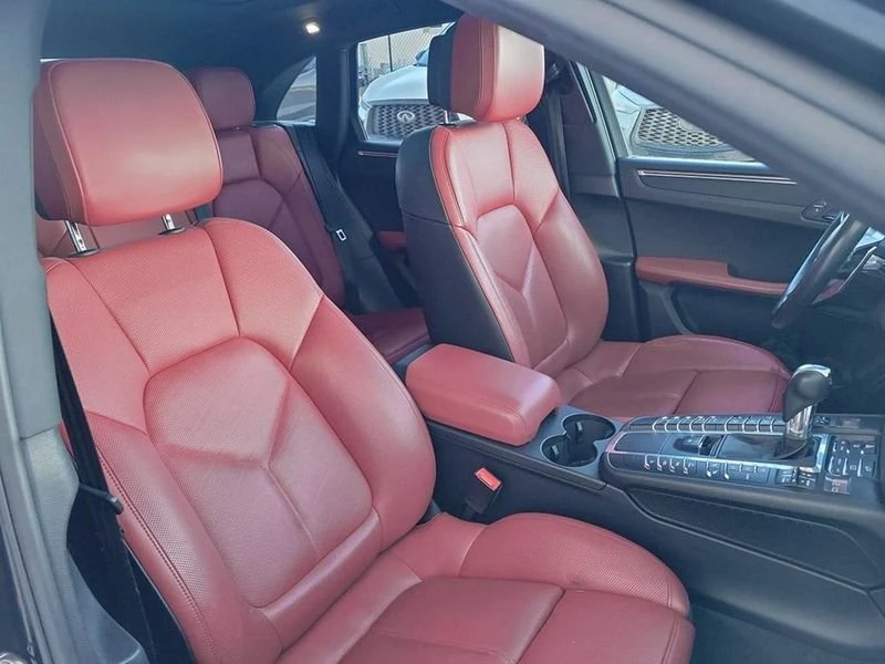 2018 Porsche Macan S - Image 16 of 20