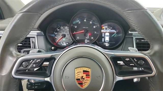 2018 Porsche Macan S - Image 15 of 20