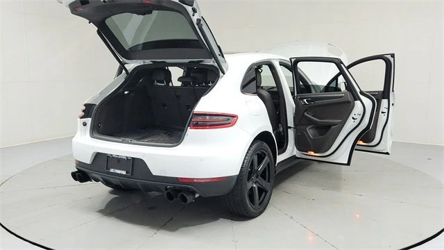 2018 Porsche Macan - Image 8 of 18