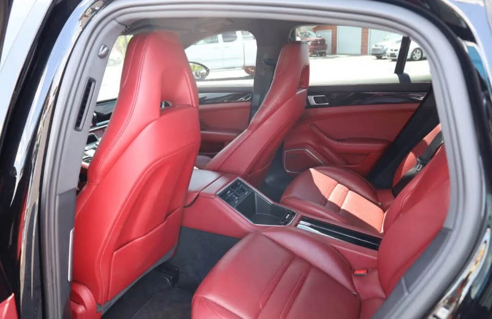 2018 Porsche 971 Panamera - Image 10 of 11