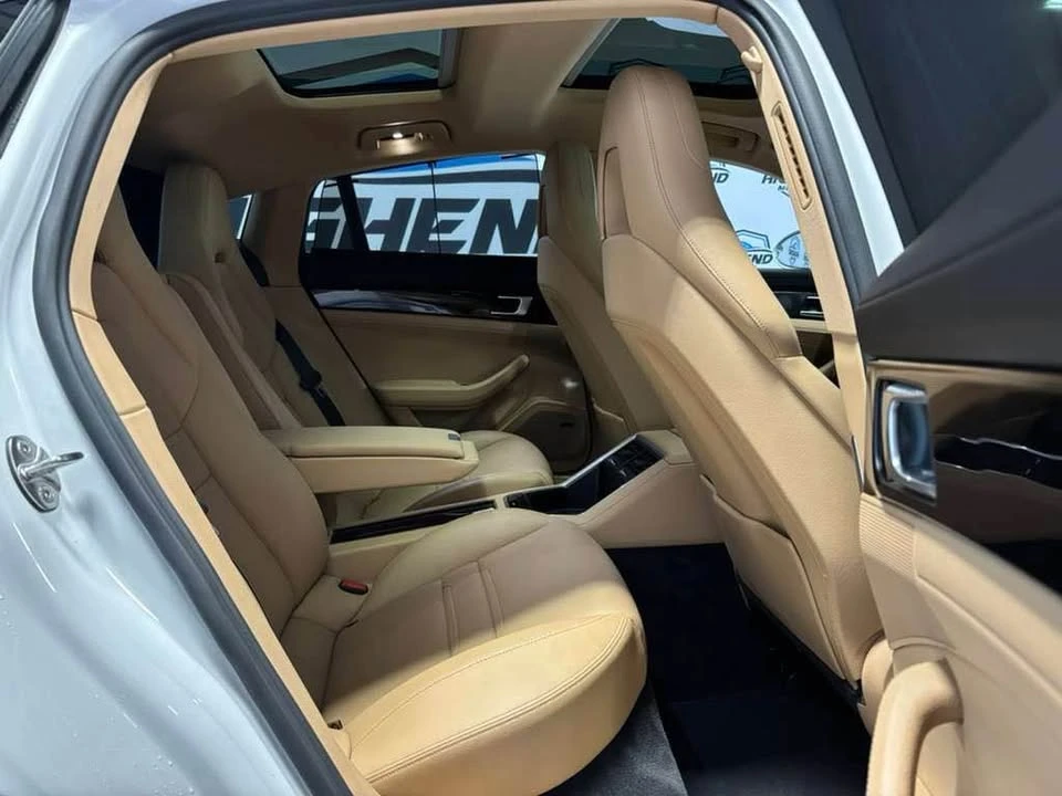 2018 Porsche 971 Panamera - Image 10 of 12