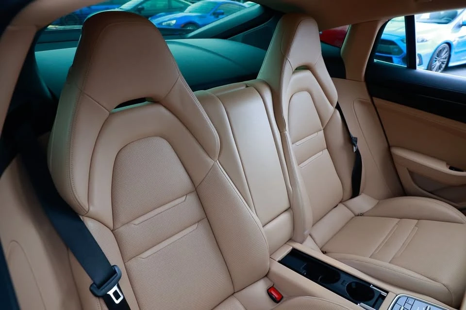 2018 Porsche 971 Panamera - Image 15 of 17