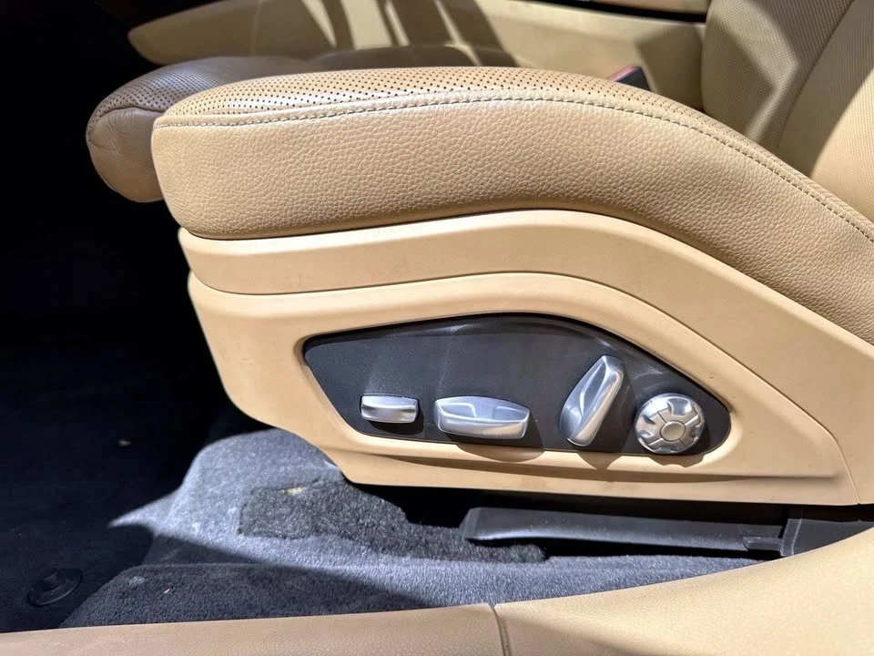 2018 Porsche 971 Panamera - Image 7 of 17