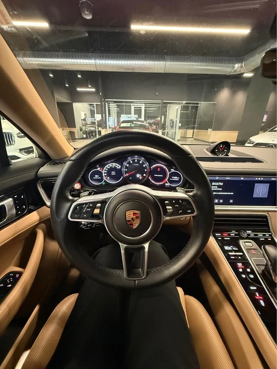 2018 Porsche 971 Panamera - Image 5 of 8