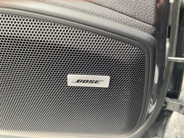 2018 Porsche 971 Panamera - Image 9 of 20