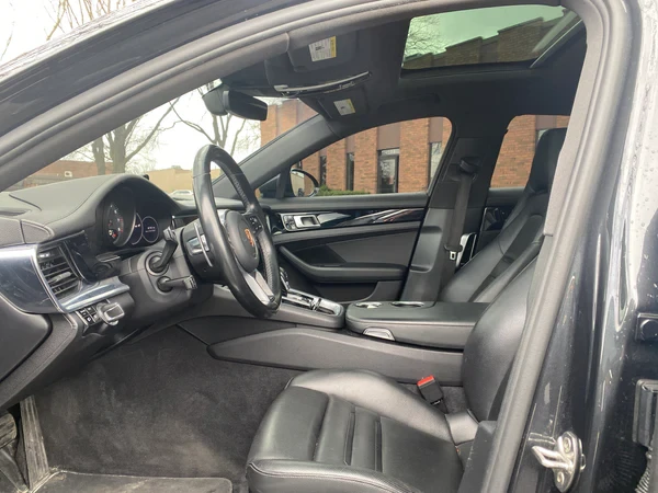 2018 Porsche 971 Panamera - Image 10 of 20